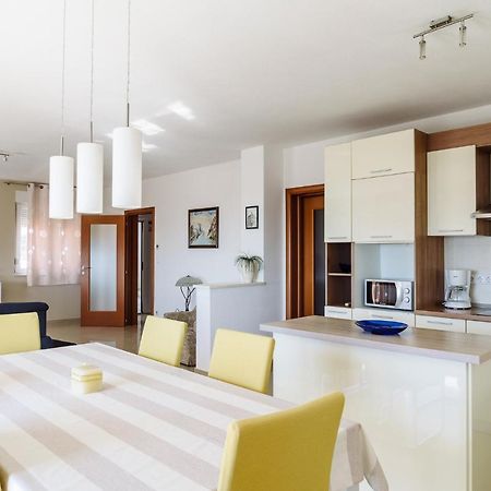 Apartman Niko Apartment Kastela Luaran gambar