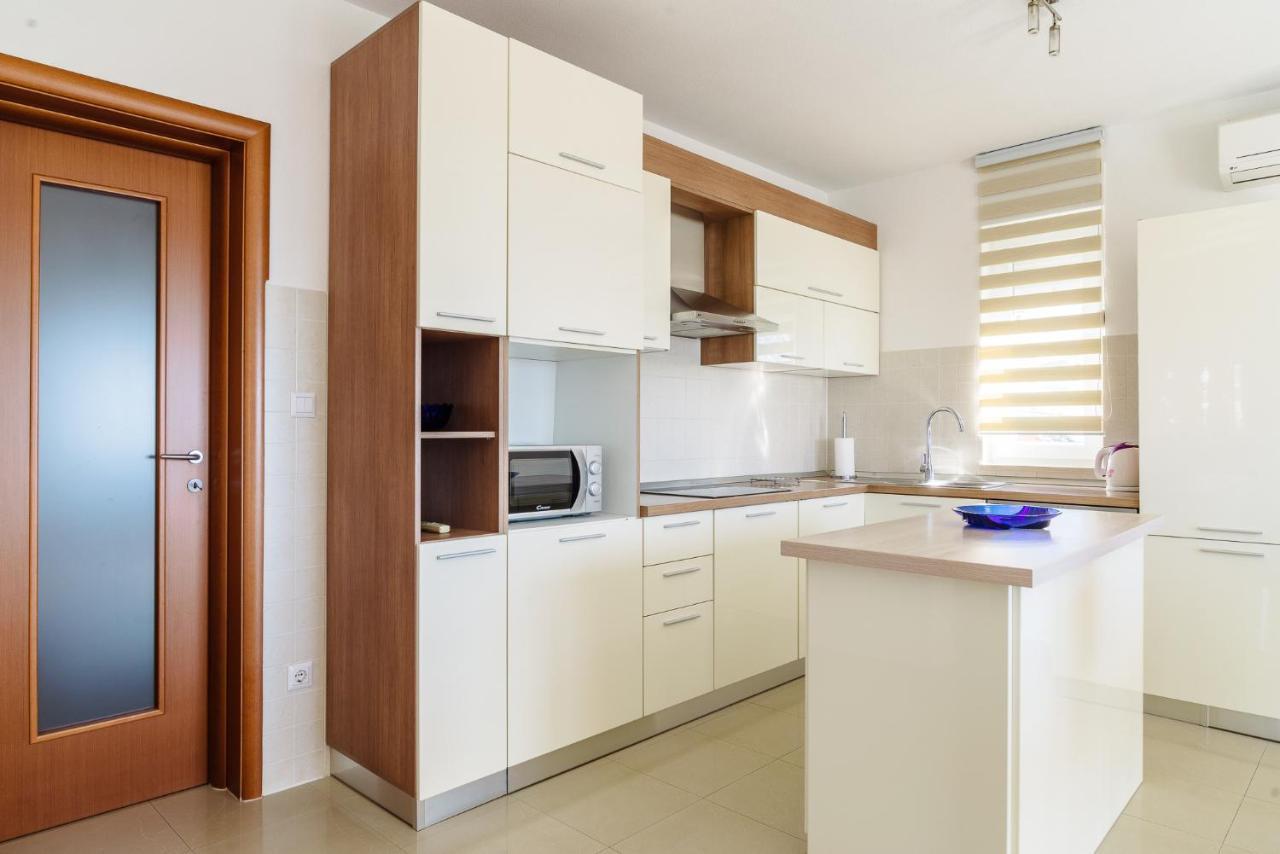 Apartman Niko Apartment Kastela Luaran gambar