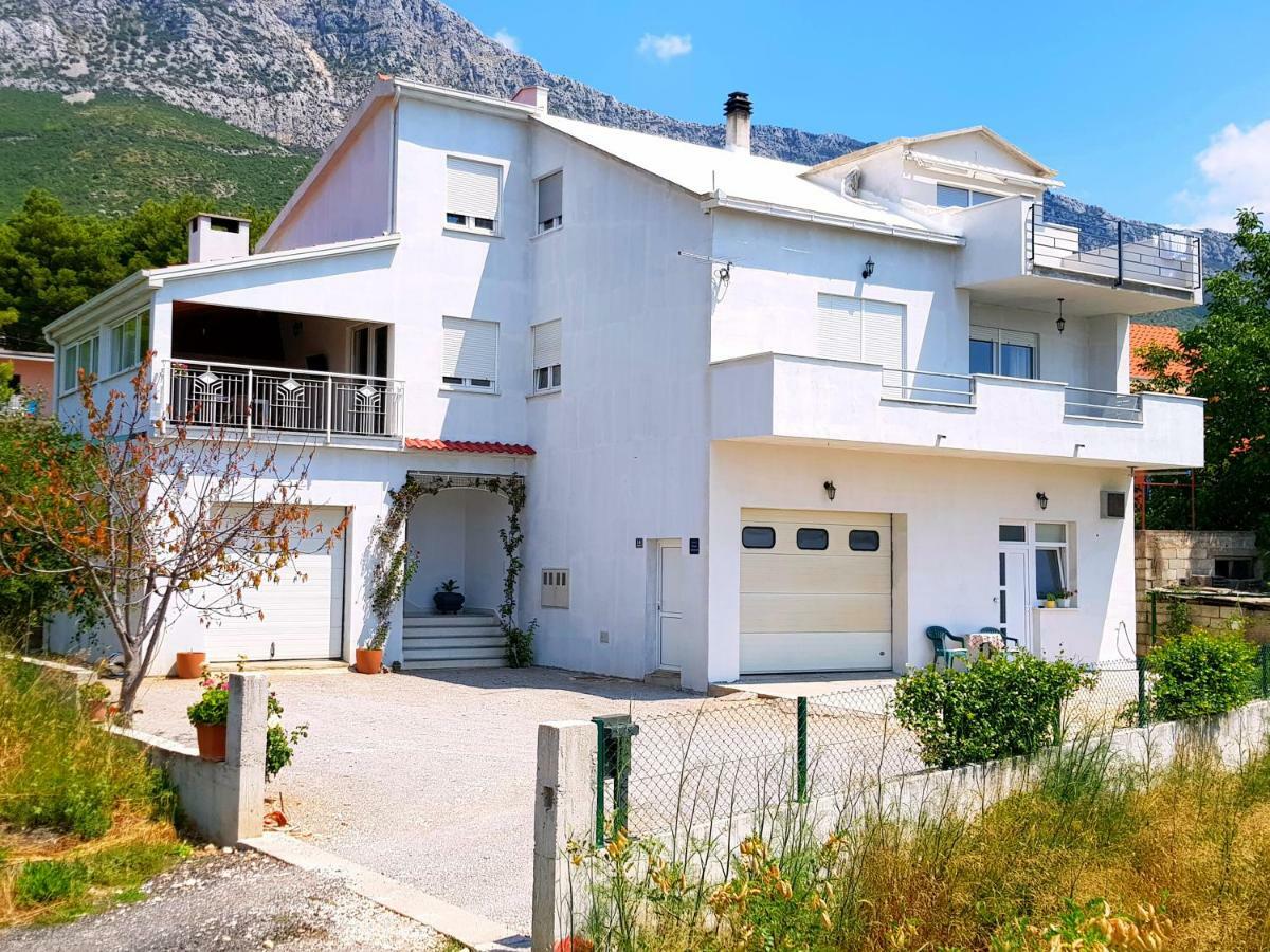 Apartman Niko Kastela Luaran gambar